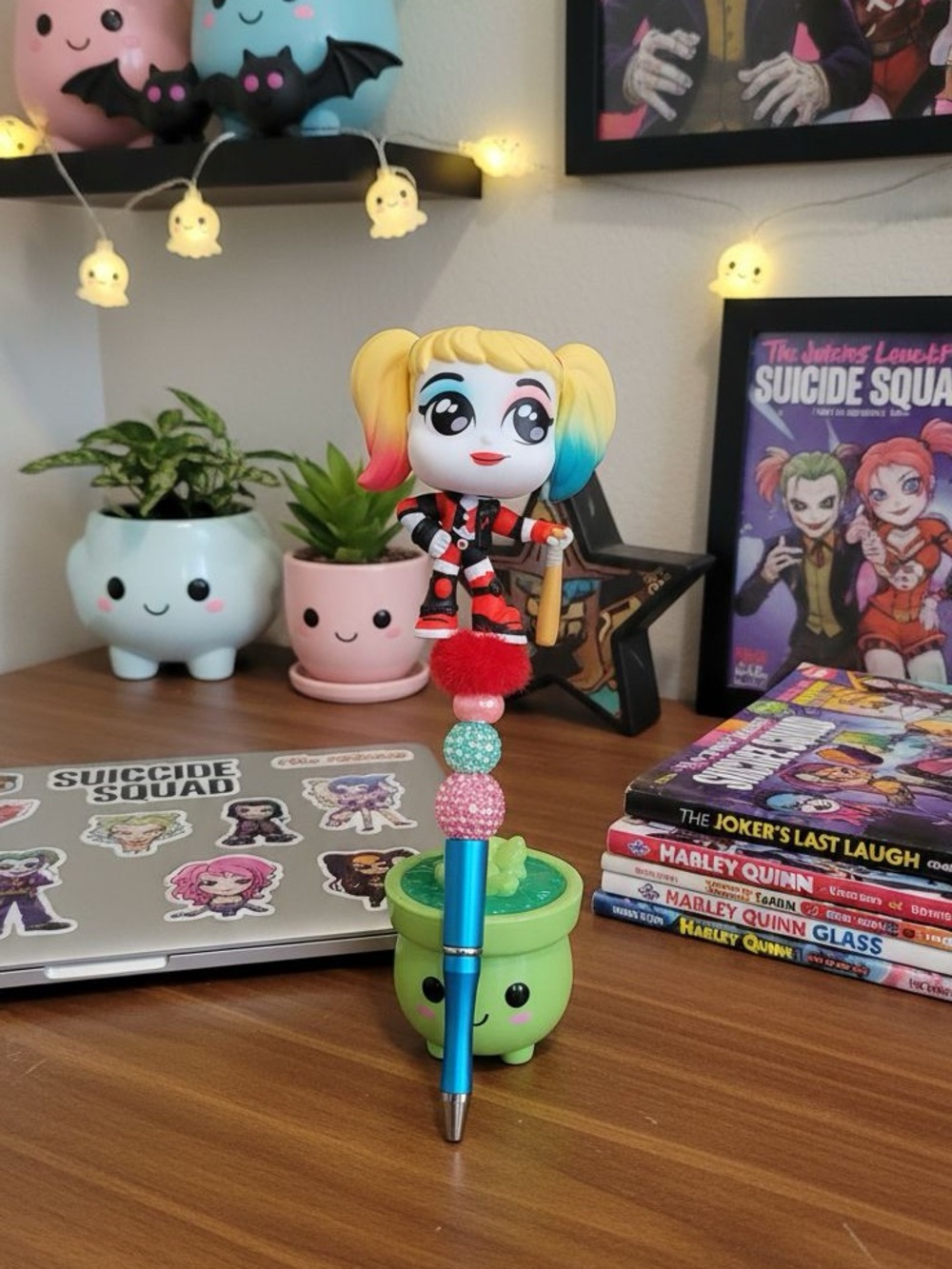 Harley Quinn Character Pen with Multicolor Pom & Beads